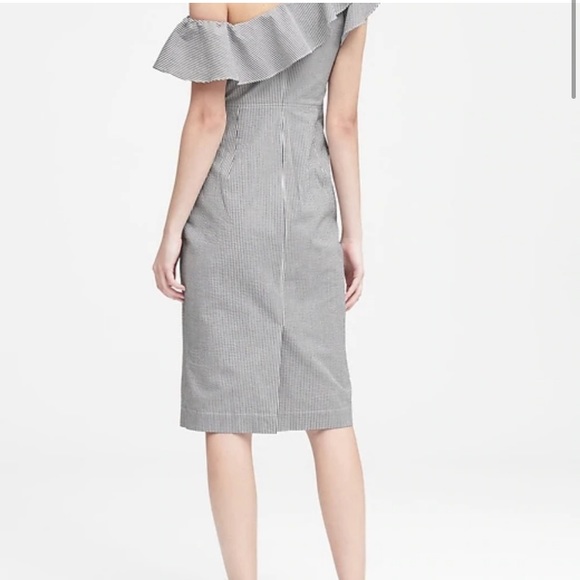 Banana Republic Size 2 Pinstripe One Shoulder Stretch Cotton Dress - Picture 3 of 14